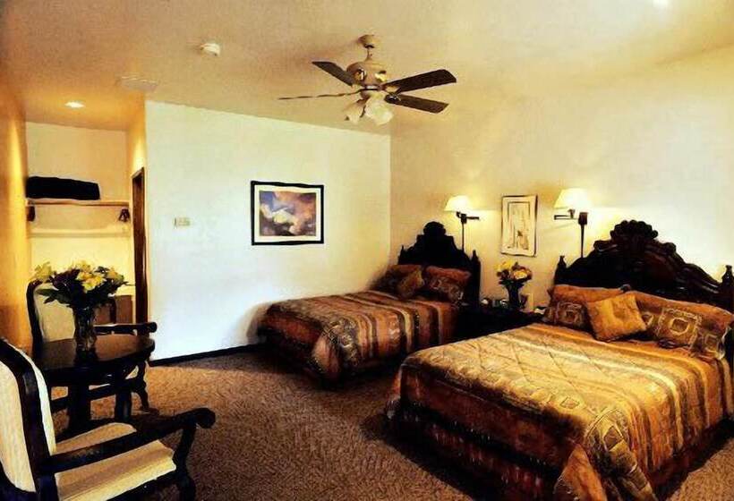 Casa De San Pedro Bed & Breakfast