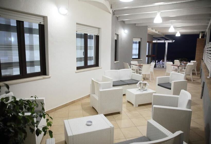 فندق فئة نجمة واحدة Dolce Stella