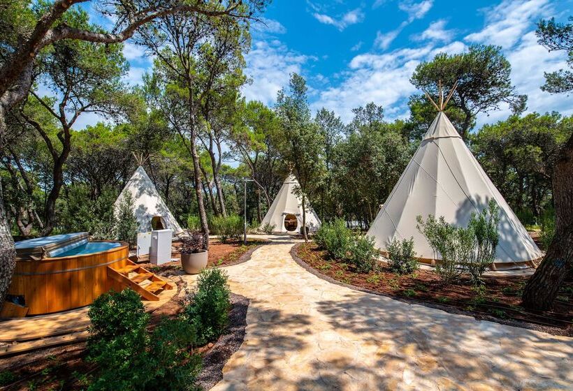בית מלון כפרי Arena One 99 Glamping