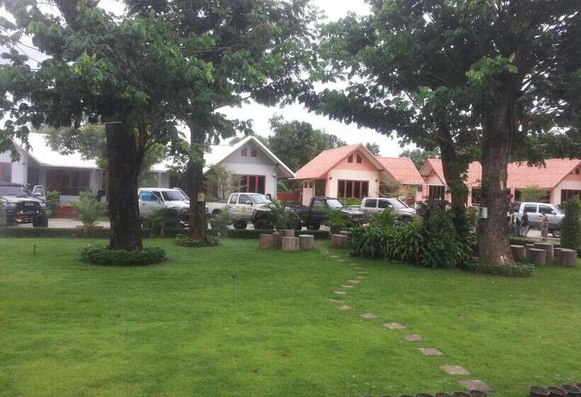 Hotel Baan Suan Siriwat