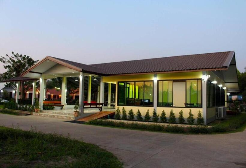 Hotel Baan Suan Siriwat