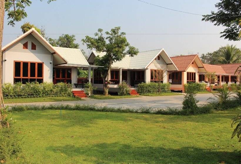 Hotel Baan Suan Siriwat