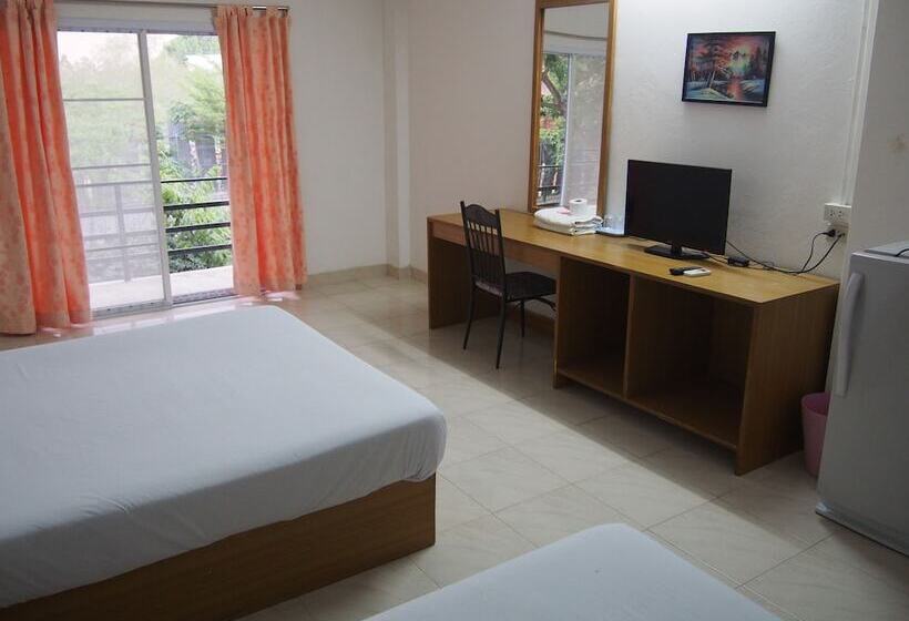 Отель Baansakulpetch