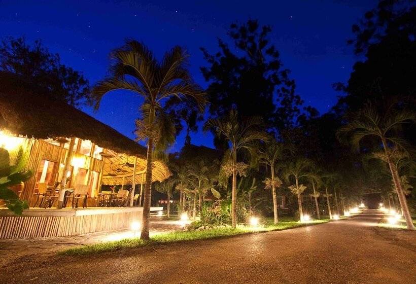 בית מלון כפרי Chan Chich Lodge