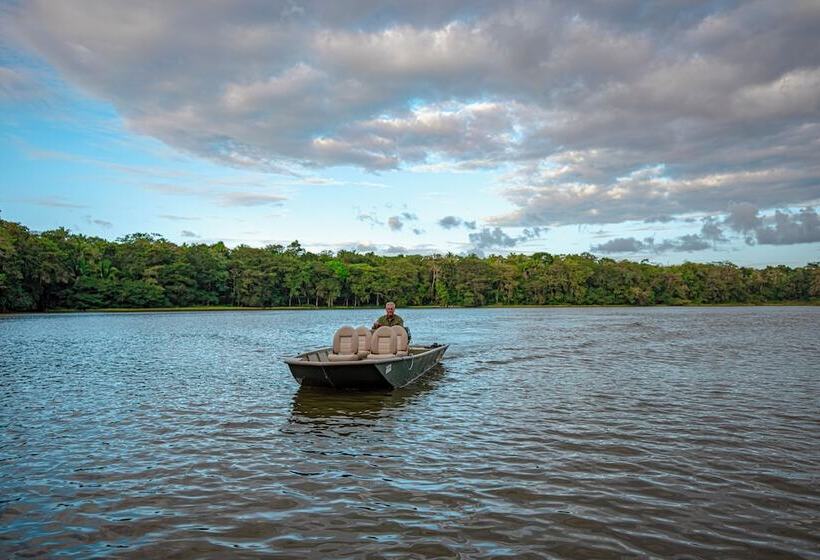 Отель Chan Chich Lodge