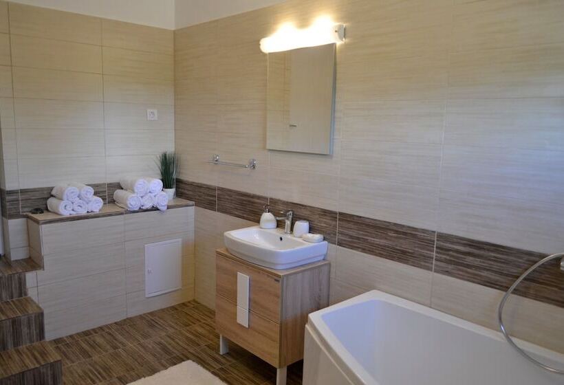 ホテル Forest Retreat&spa