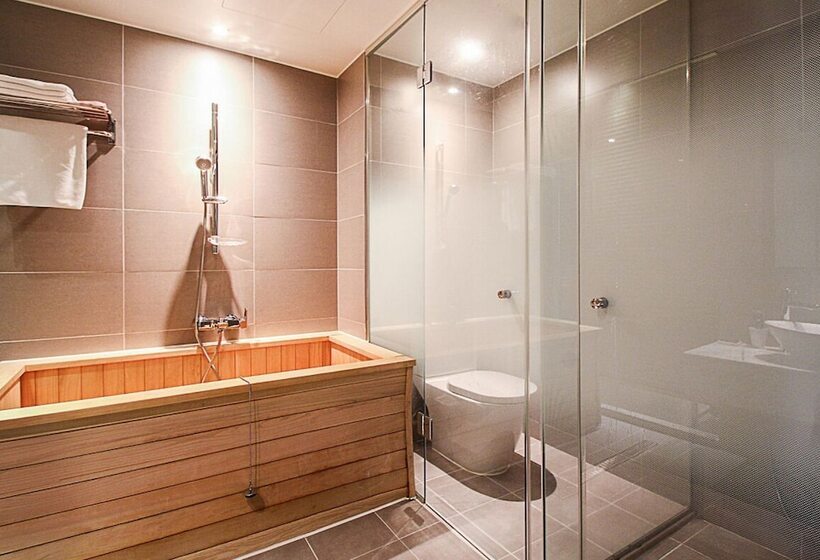 בית מלון כפרי Grand Windsor