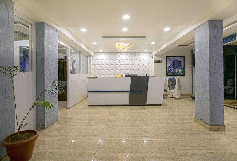 בית מלון כפרי Pal Residency