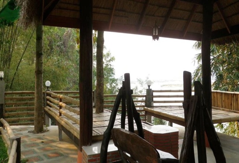 Отель Rim Nam Kong Homestay & Campsite