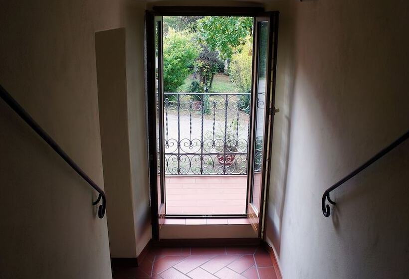 Сельский отель Agriturismo Casa Agricola Rossi Appartamenti In Casentino