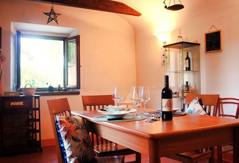田舎風ホテル Agriturismo Casa Agricola Rossi Appartamenti In Casentino