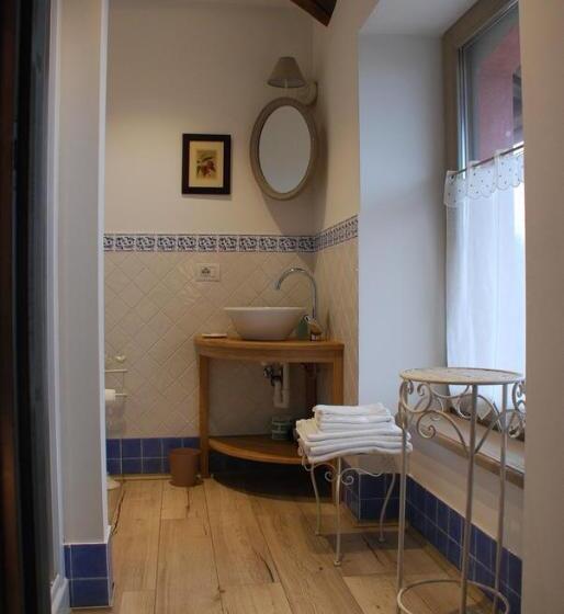 בית מלון כפרי La Carosera