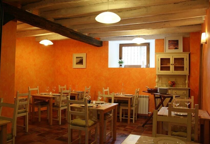 فندق Rural La Nogala