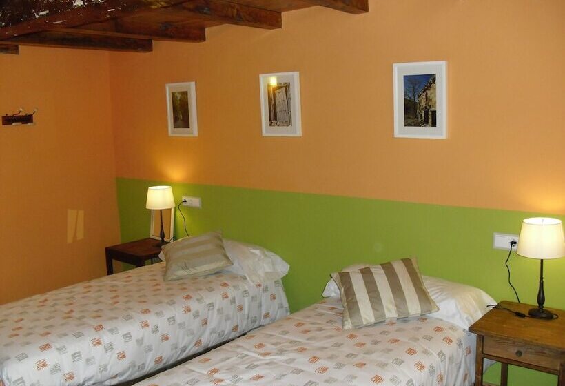 فندق Rural La Nogala