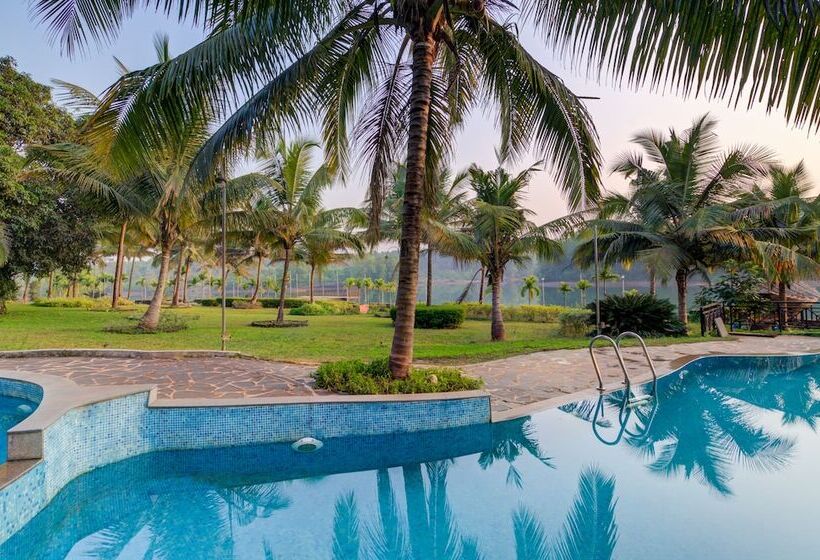 בית מלון כפרי Shantai By The Lake