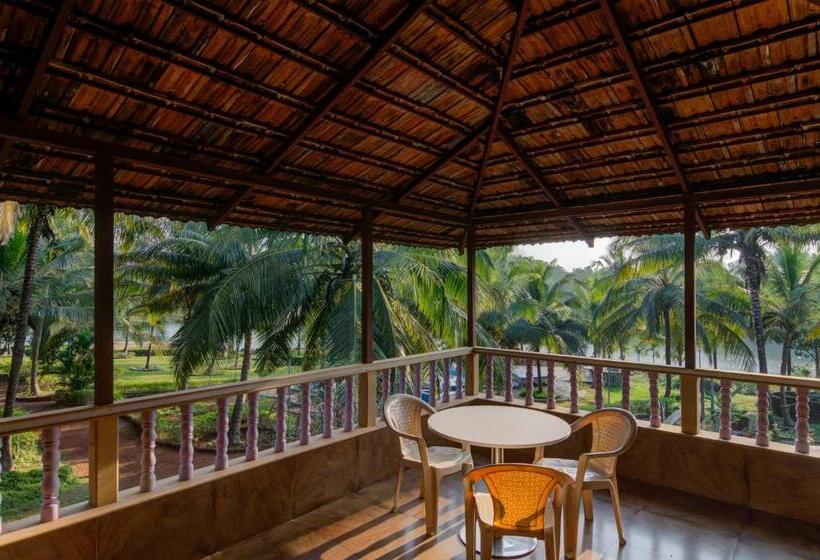 בית מלון כפרי Shantai By The Lake