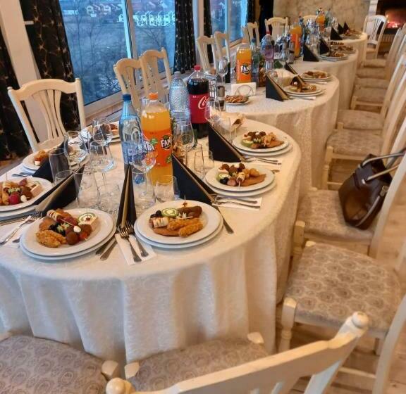 מוטל Korona King