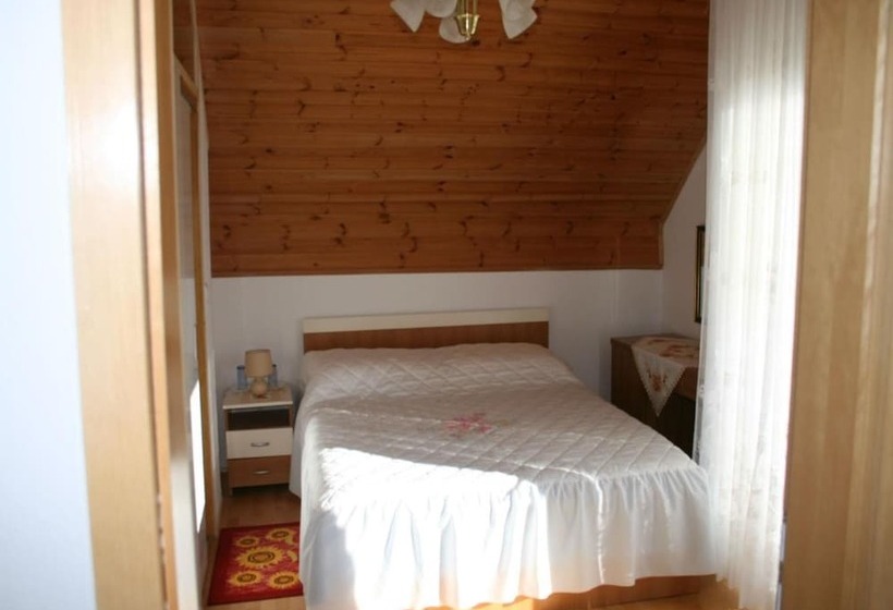 ペンション Adriana Guesthouse