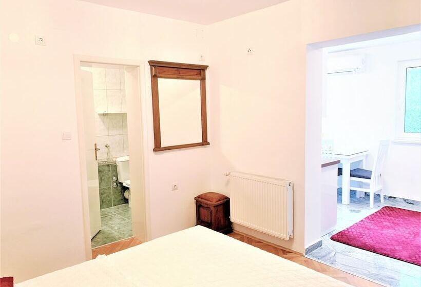 膳宿费 Apartment And Rooms Milak