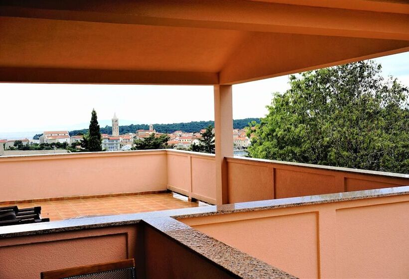 膳宿费 Apartment And Rooms Milak