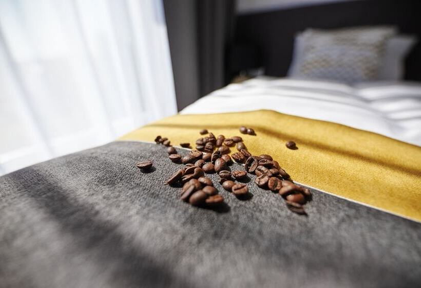 Пансион Coffee Inn