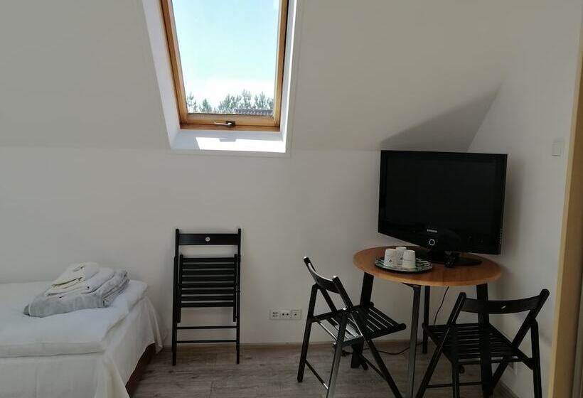 Пансион Coffee Inn