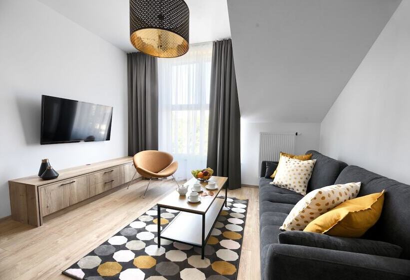 Пансион Coffee Inn