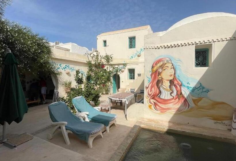 פנסיון Dar Lily