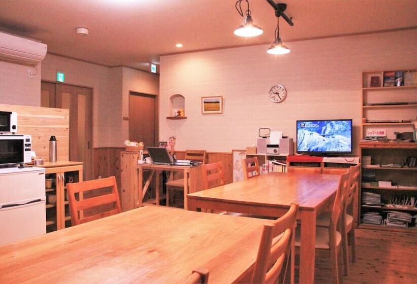 بنسيون Guesthouse Kanoka