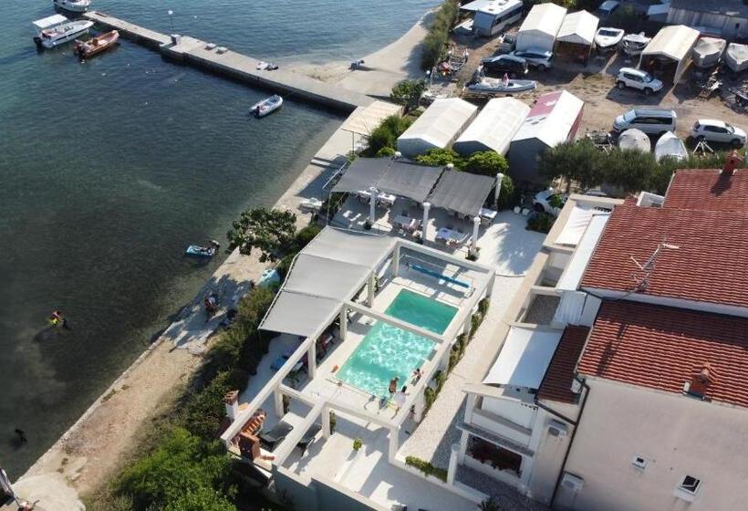 펜션 Guesthouse Raffaello