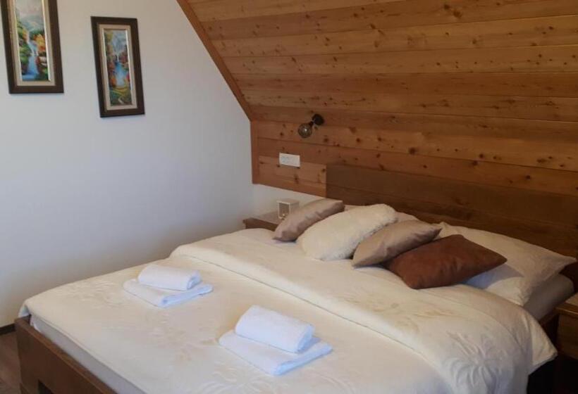 膳宿费 House Flora