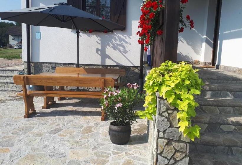 膳宿费 House Flora