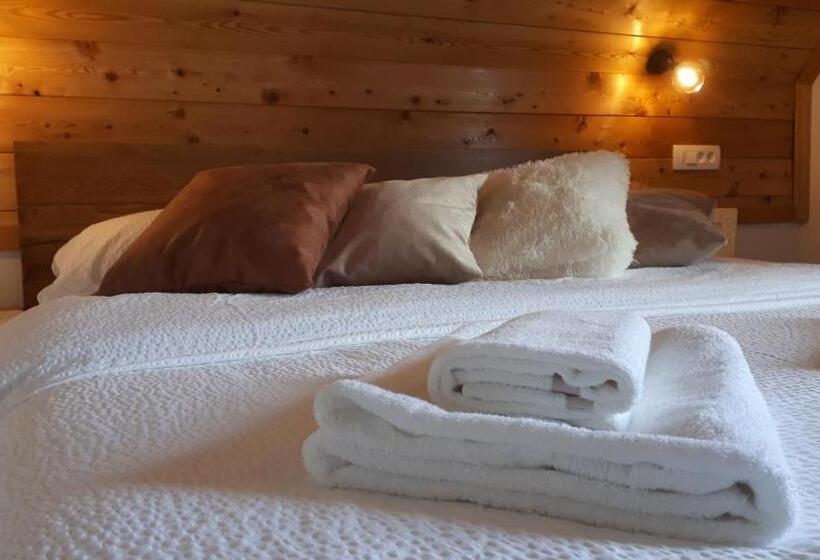 ペンション House Flora