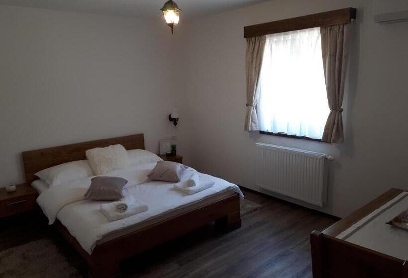 膳宿费 House Flora