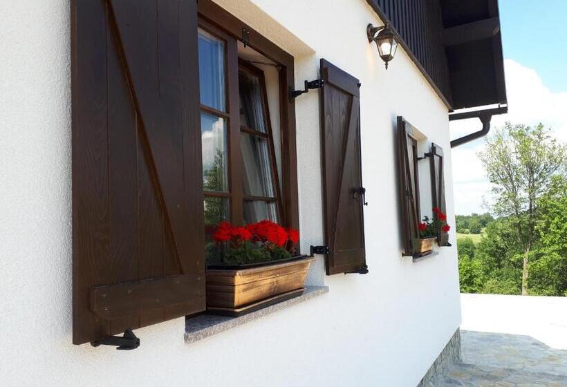 膳宿费 House Flora