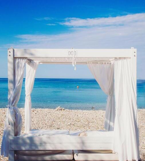 פנסיון Mon Perin Castrum   Rooms Dado