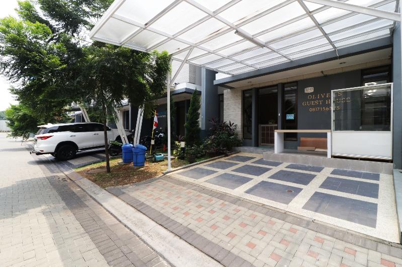 بنسيون Oliver's Guest House