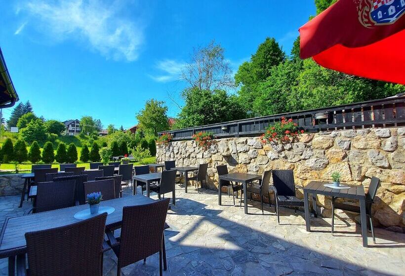 بنسيون Plitvice Ethno House