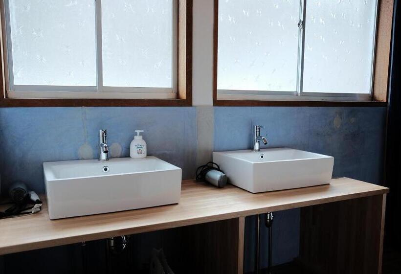 فندق صغير Shirakawago Guest House Kei