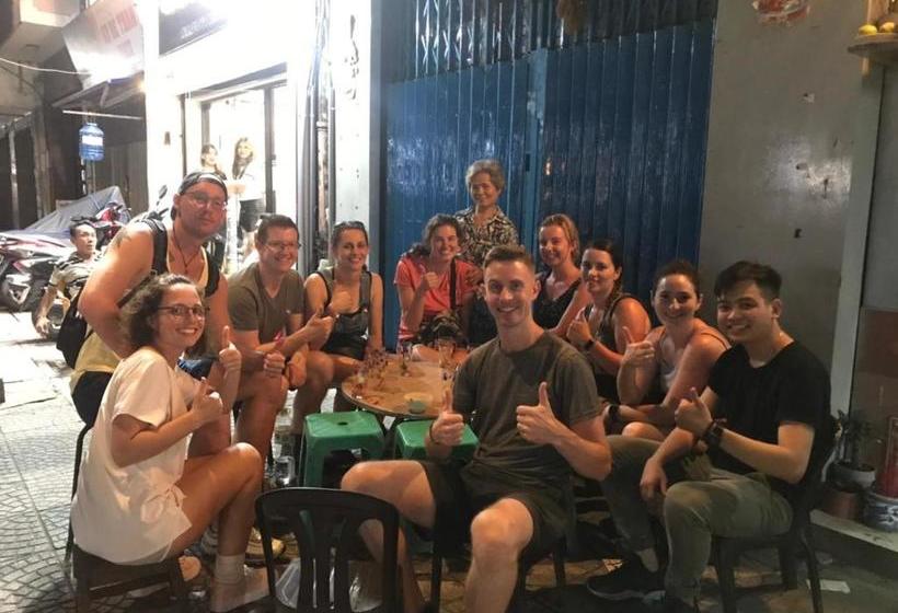 H Best Hostel Cafe Saigon