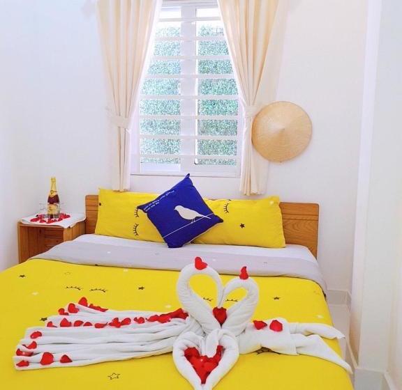 H Best Hostel Cafe Saigon