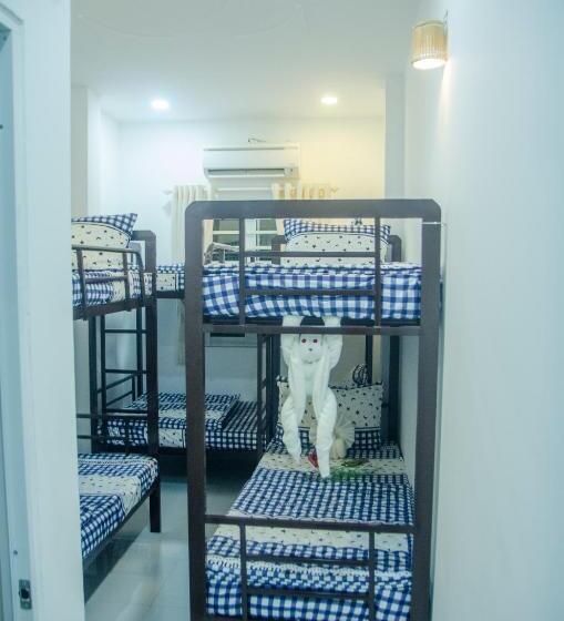 H Best Hostel Cafe Saigon