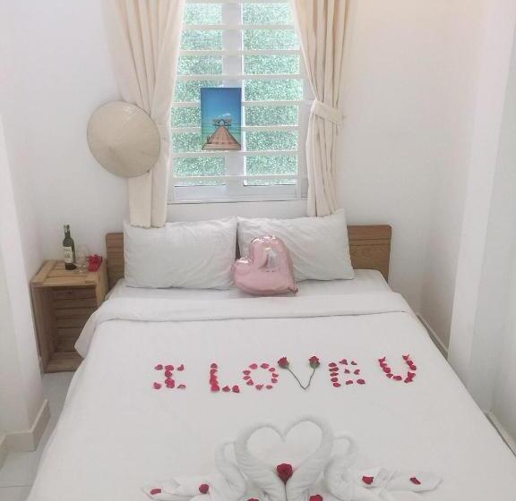 H Best Hostel Cafe Saigon