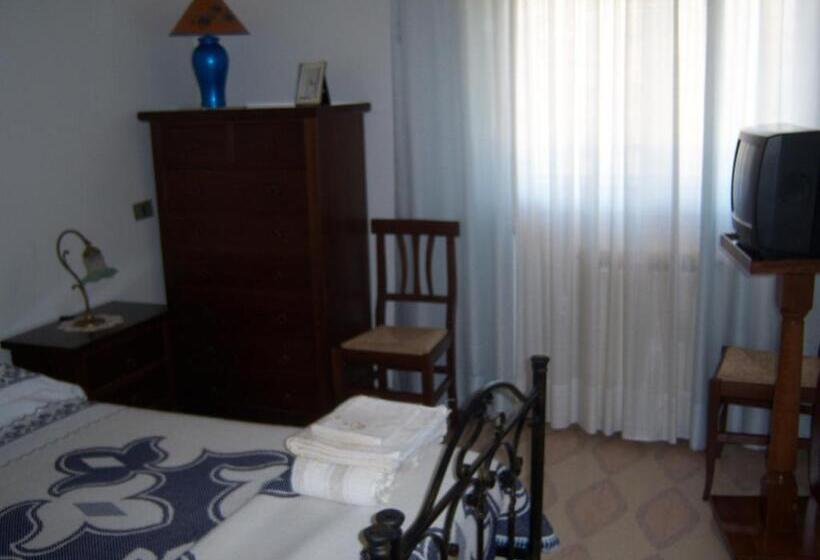 ホテル Affittacamere Mariada