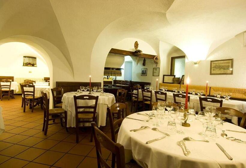 فندق Albergo Cristofoli