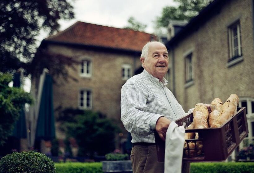 ホテル En Restaurant Kasteel Elsloo