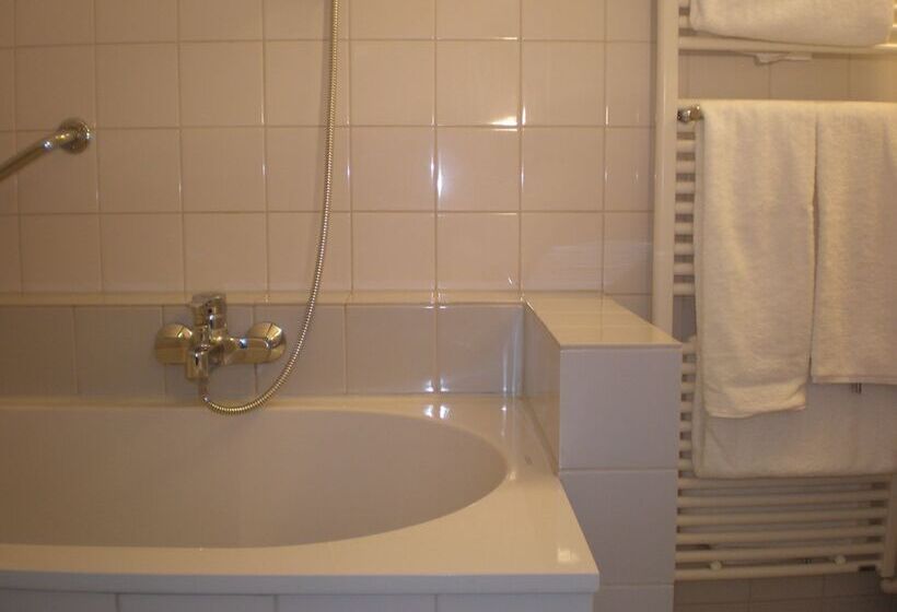 ホテル En Restaurant Kasteel Elsloo