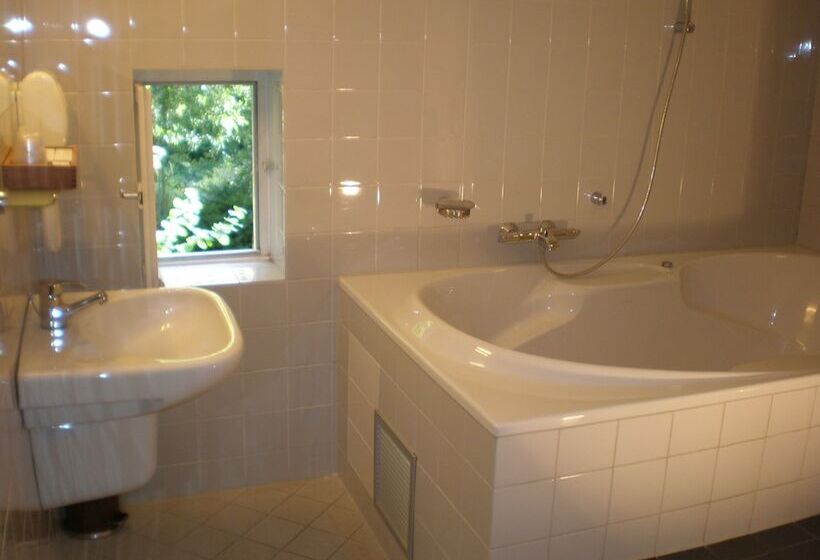 ホテル En Restaurant Kasteel Elsloo