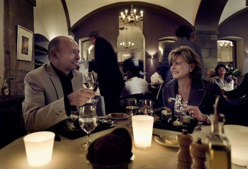 ホテル En Restaurant Kasteel Elsloo