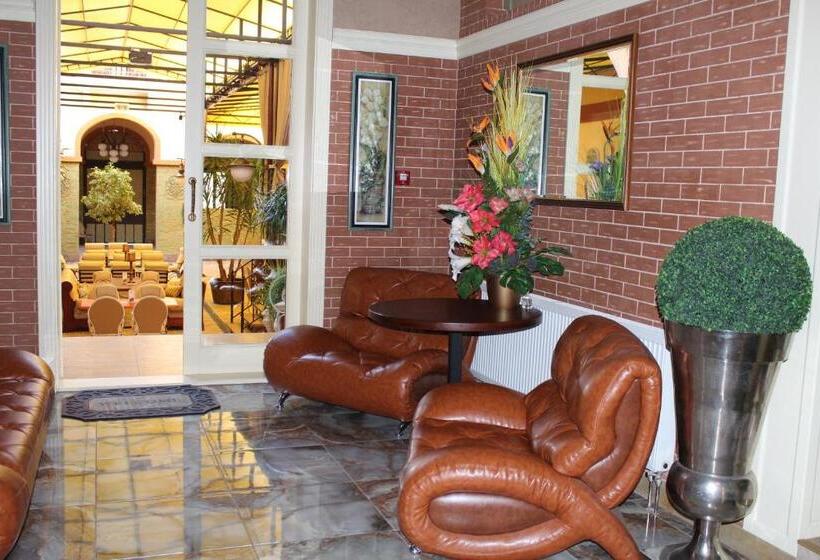 فندق Green Villa